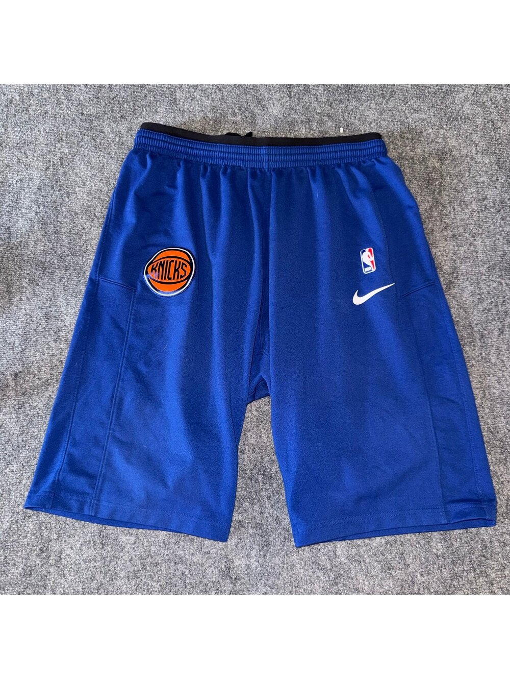 NBA NY Knicks Engineered Baggy Hoop Shorts Mens 2XL Vtg y2k 90s Rare